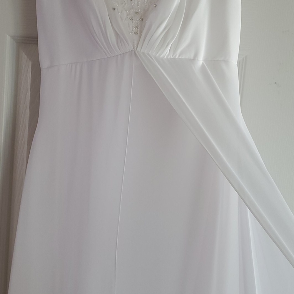 Dress - Picture 3 of 7